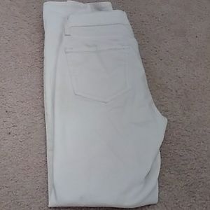 Old navy classic white denim skinny jeans